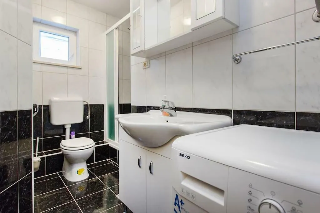 Kaštela Apartments Bogic 0*,
