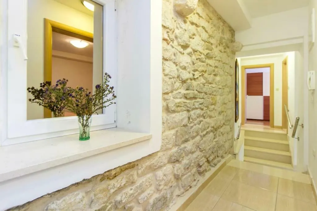 Kaštela Apartments Bogic